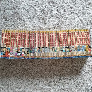 블랙잭 슬램덩크 아지랑이데이즈 이니셜D 짱구는못말려 크레용신짱 휴대퐁조이 시끌별녀석들 킹덤 달콤한피 햇빛이들린다 등등 다양한 코믹스 만화책 순정만화 판매합니다.