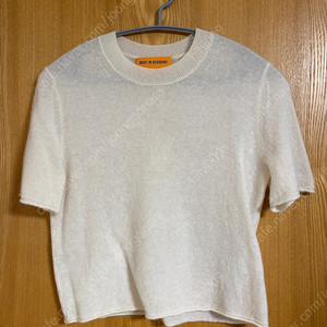 [게스트 인 레지던스] 크롭 캐시미어 니트