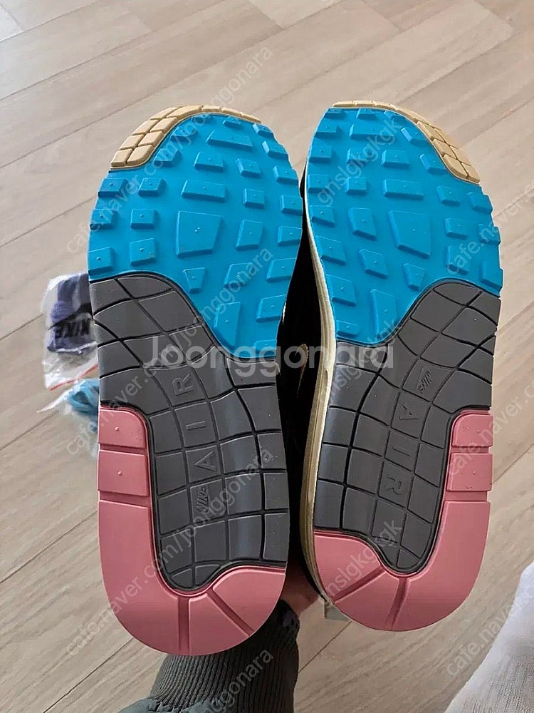 나이키 션우더스푼 맥스 285--3