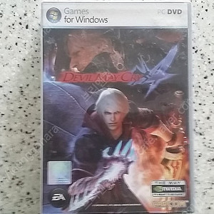 고전 PC 게임 피파 2004, 데빌 메이 크라이4, 해리포터, 반지의 제왕, 브루드워, 워크레프트3, 디아블로2 게임 & 아트북, 기타 모음