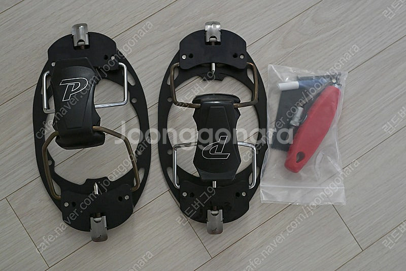 <미사용/신품>. 팬텀 스플릿 보드용 하드부츠 바인딩 팝니다.--0