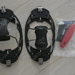 <미사용/신품>. 팬텀 스플릿 보드용 하드부츠 바인딩 팝니다.