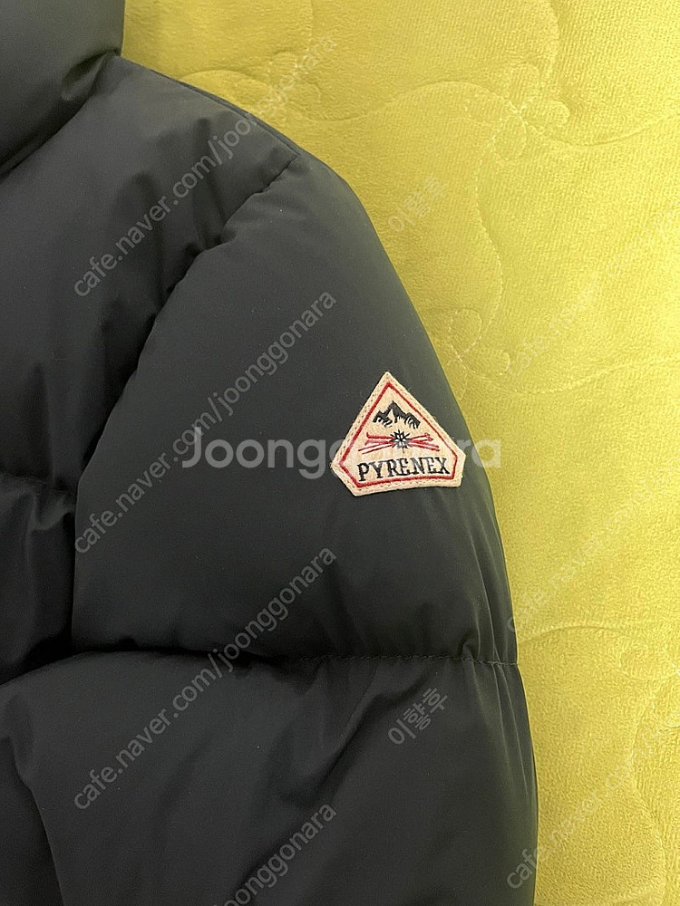 피레넥스 네이비 숏 패딩 점퍼 100사이즈--7