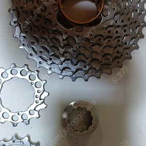 SRAM PG990 스프라켓과 시마노 체인