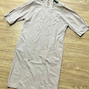 리스트 심플 벨티드 원피스 인디핑크 색상 운포 1.5 (새상품)