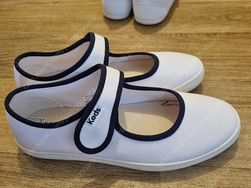 케즈메리제인운동화 240새상태 메리제인스니커즈--1