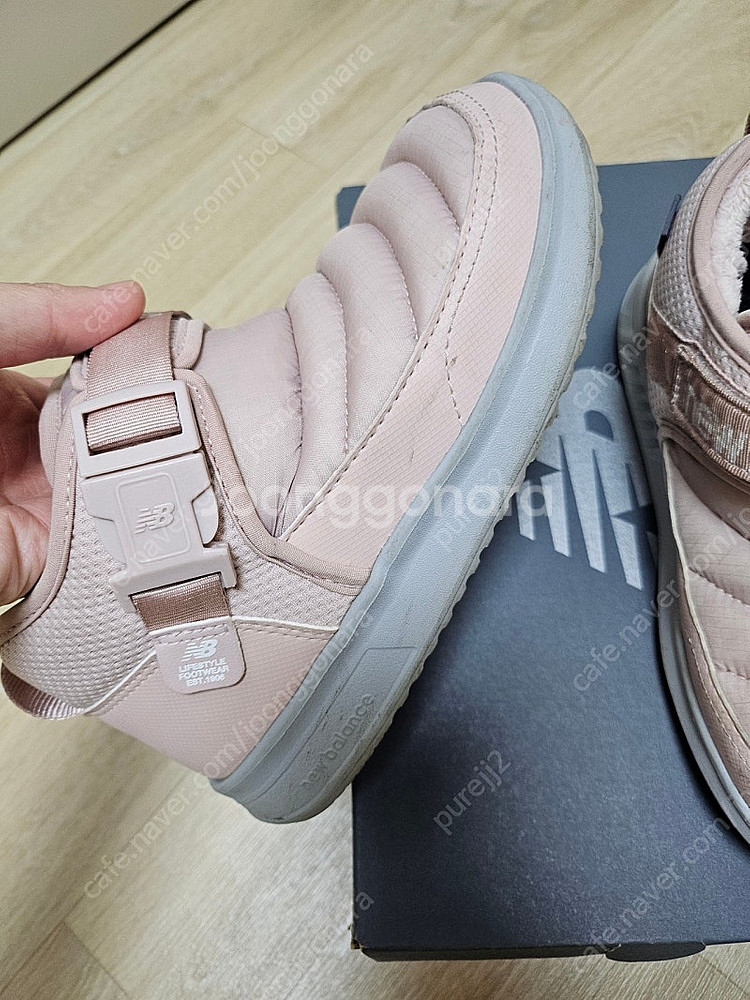 뉴발란스 키즈 패딩부츠(200)--2