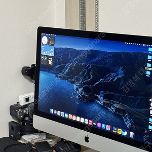 애플 아이맥 27인치 2019 cto 팝니다 ( 3.6 8코어 i9, ram32, vega 48, 1TB)