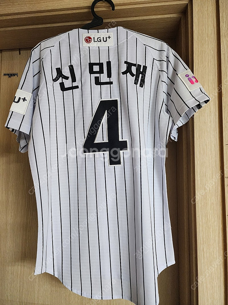 (미사용신품)LG트윈스 어센틱 홈유니폼(신민재 자수마킹)--1