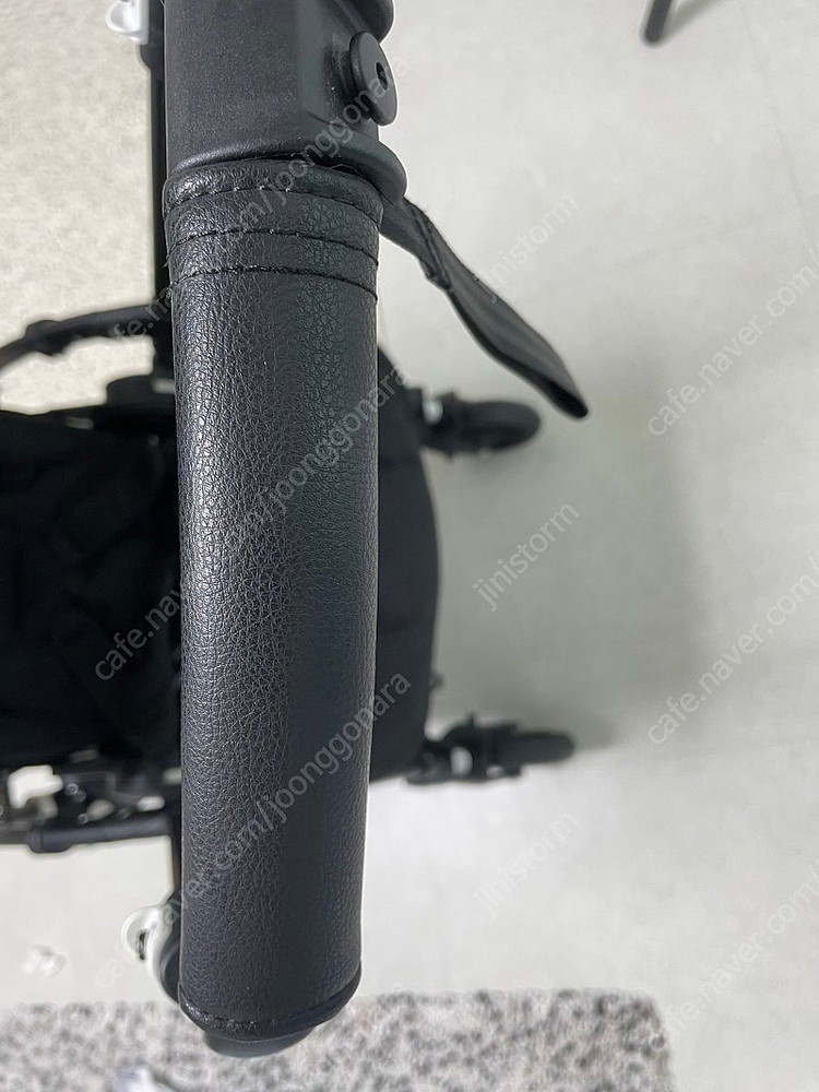 부가부 비5 올리브그린컬러 팝니다 이미지