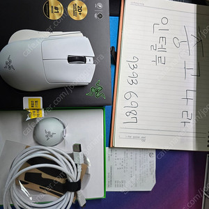 데스에더 v4 pro 화이트 마우스 팝니다