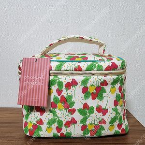 [새상품]프레젠트프로젝트 프프 콜드백 스트로베리 플라워 아이보리