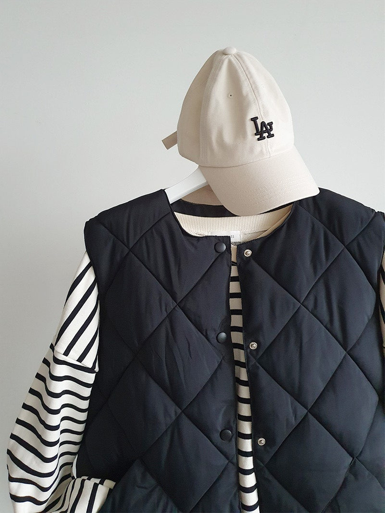 (새상품) 다이아 퀼팅 패딩 조끼 베스트--1