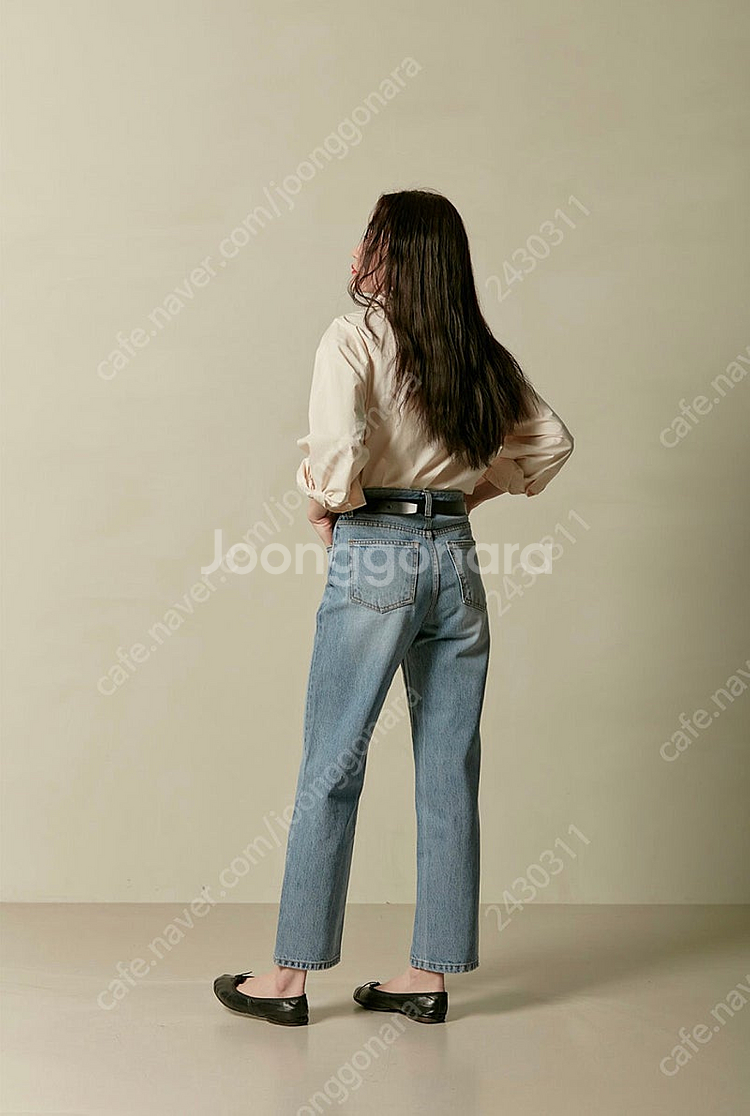 WMM 더블유엠엠 크롭진 중청 컬러 Cropped Je...--0
