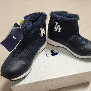 새상품 mlb키즈 방한부츠 180사이즈