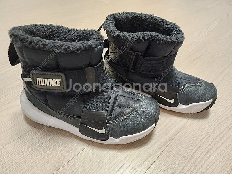 나이키키즈 패딩부츠 방한부츠 180사이즈--2