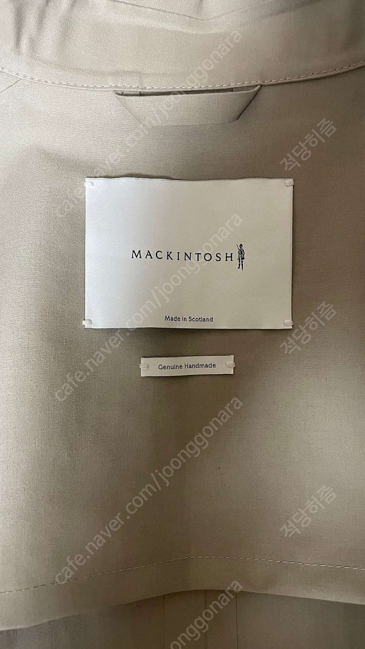 매킨토시(Mackintosh) 베이지 러버라이즈드 맥코트 40 사이즈 팝니다 이미지