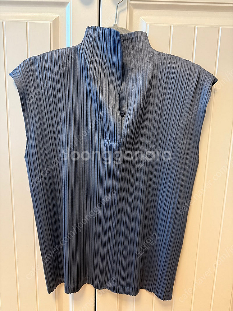 플리츠플리즈 상의--0