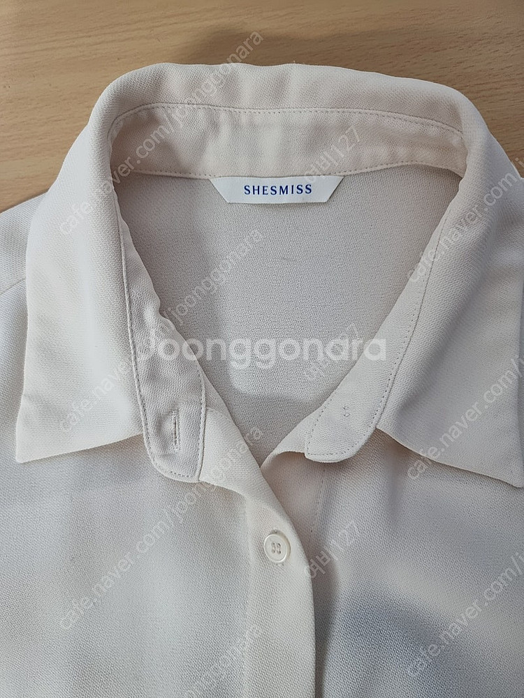 쉬즈미스 블라우스 / 55 / 2벌 팔아요.--6