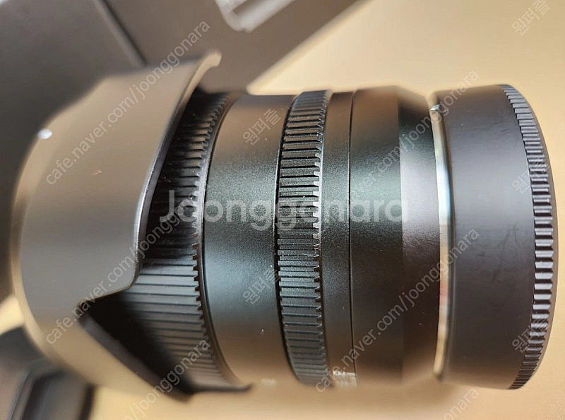 TTArtisan AF 75mm F2 렌즈입니다--4