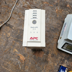 무정전 전원장치 BK500EI 이미지