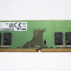 삼성 DDR4 8GB(1개) + 4GB(1개)