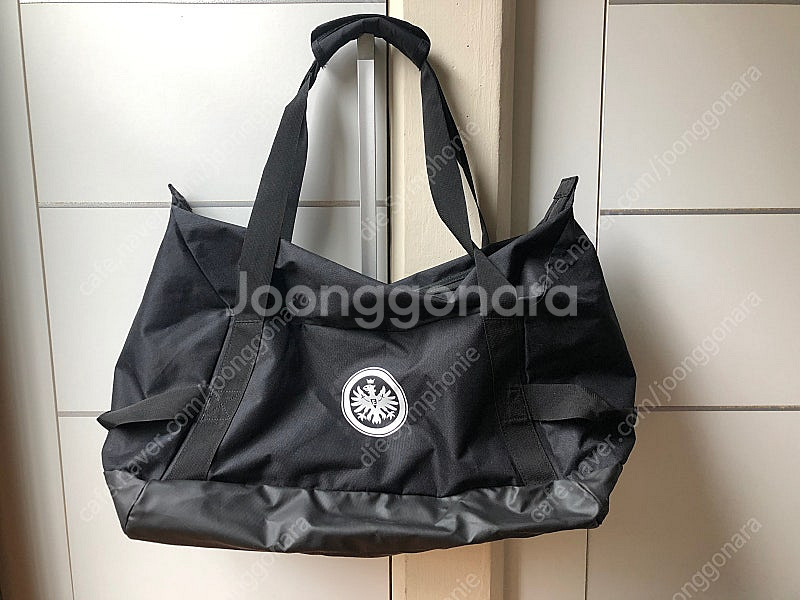 나이키 아인트라흐트 프랑크푸르트 더플백--1