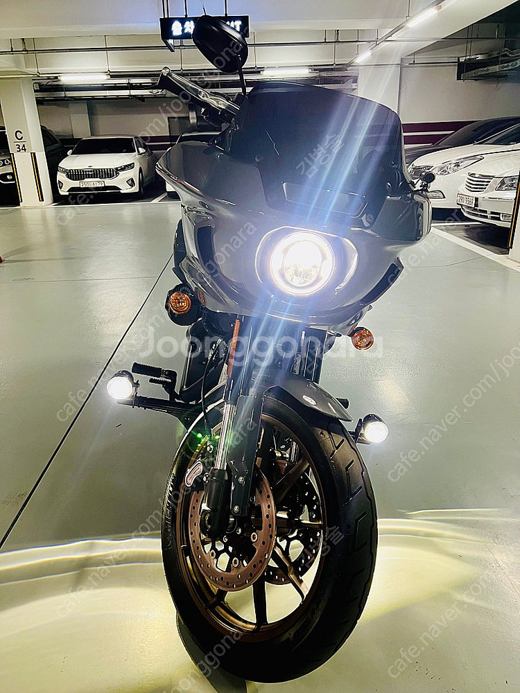 할리데이비슨 로우라이더st (22년식)--9