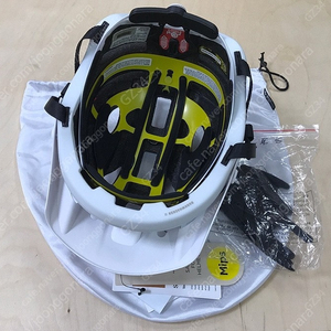 스윗 프로텍션 부시와커 2 Sweet Protection Bushwacker 2 MTB 헬멧