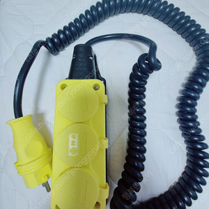 사무엘스몰즈 멀티탭 3구