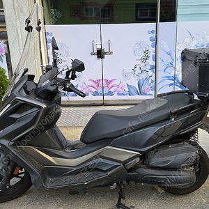 킴코 DTX 125 스쿠터 오토바이
