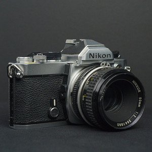 니콘 Nikon FM 실버 필름카메라 + mf 50mm f2 수동렌즈