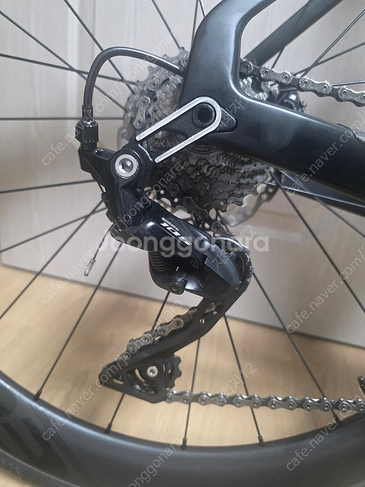 메리다 리액토 4000(L) + 파워미터 + 스마트로라 + 엘리트엣지 카본휠 + 블랙박스 기타등등 다 드려요--4