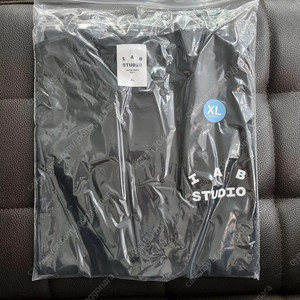 아이앱 스튜디오 티셔츠 S, XL 블랙 화이트
