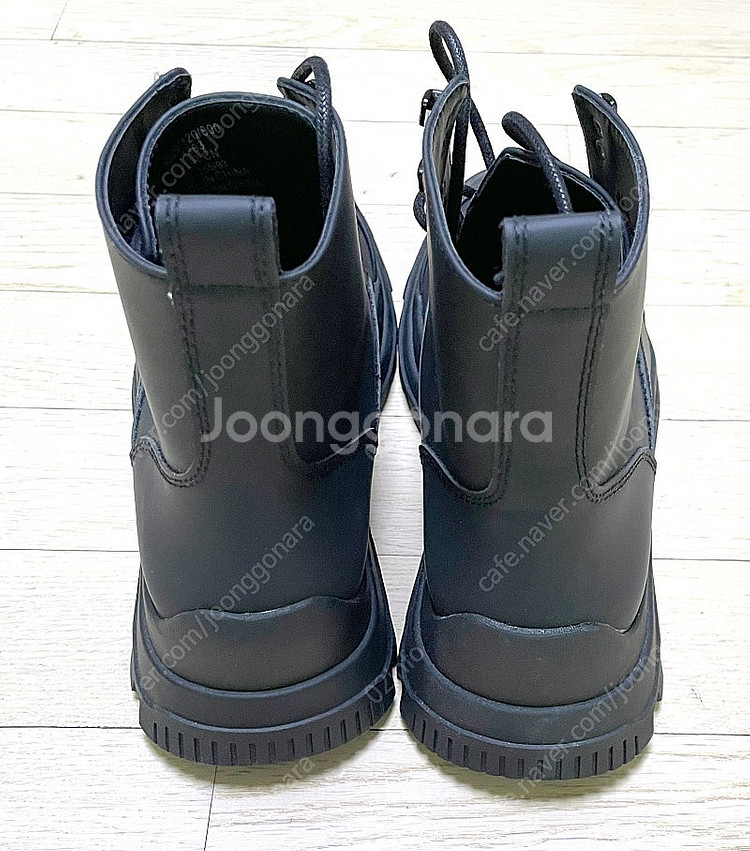 [ZARA] 자라 남성 레이스업 부츠 Gear Laminated Sol [255]--6