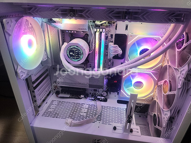 9600x + b650 + 4060 + 64기가램 + ...--1