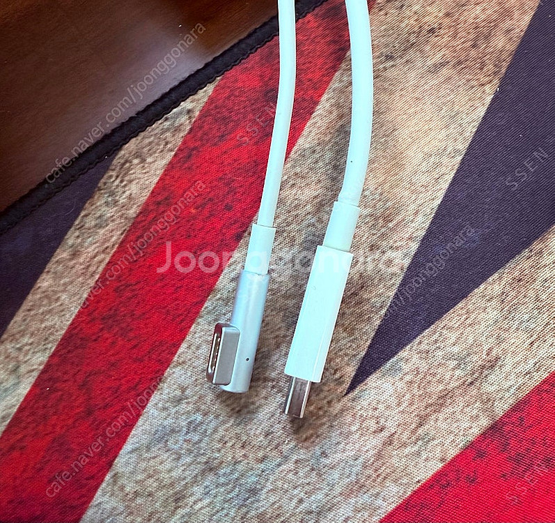 애플 시네마 디스플레이 27인치 팝니다!--4