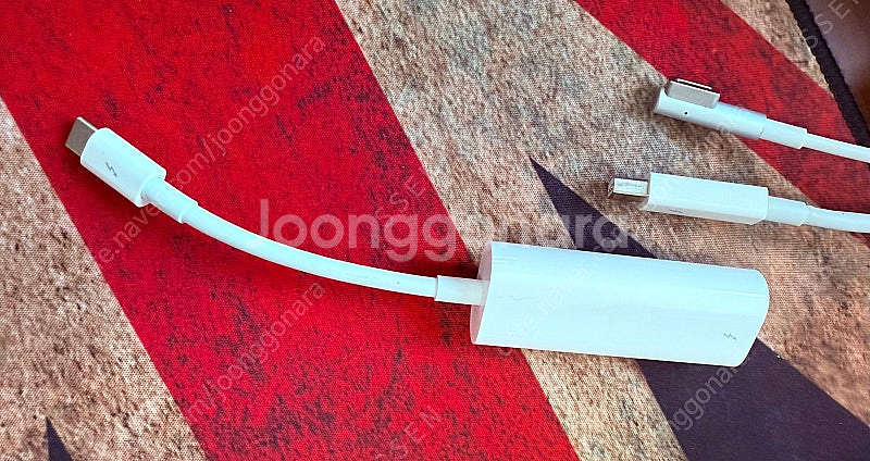 애플 시네마 디스플레이 27인치 팝니다!--5