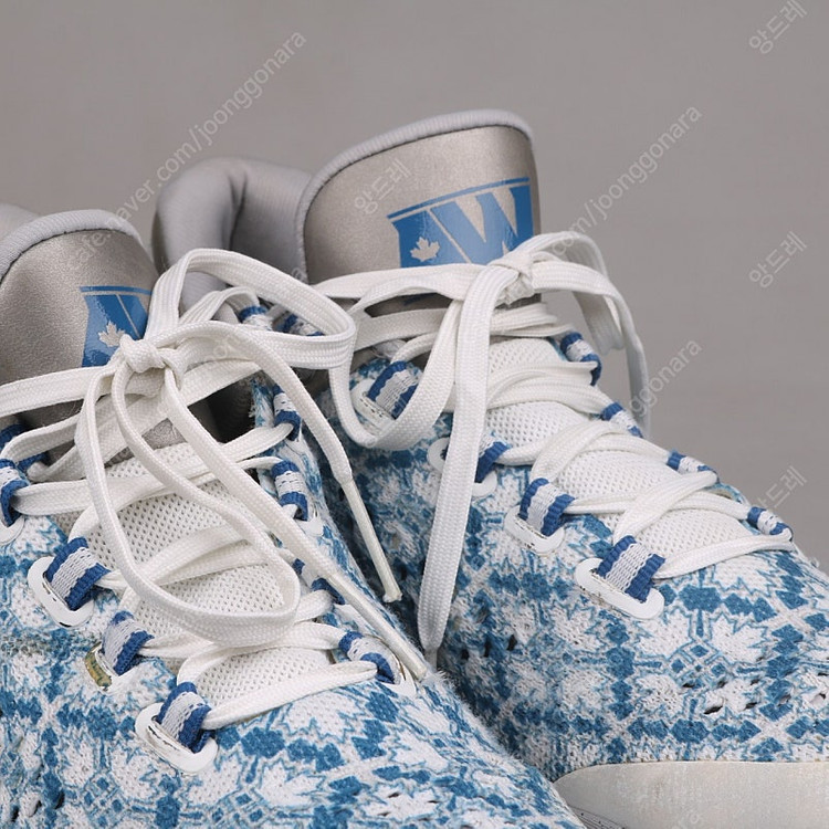 아디다스 크레이지 부스트 앤드류 위긴스 판매합니다.(270)5625--2