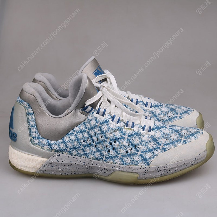 아디다스 크레이지 부스트 앤드류 위긴스 판매합니다.(270)5625--3