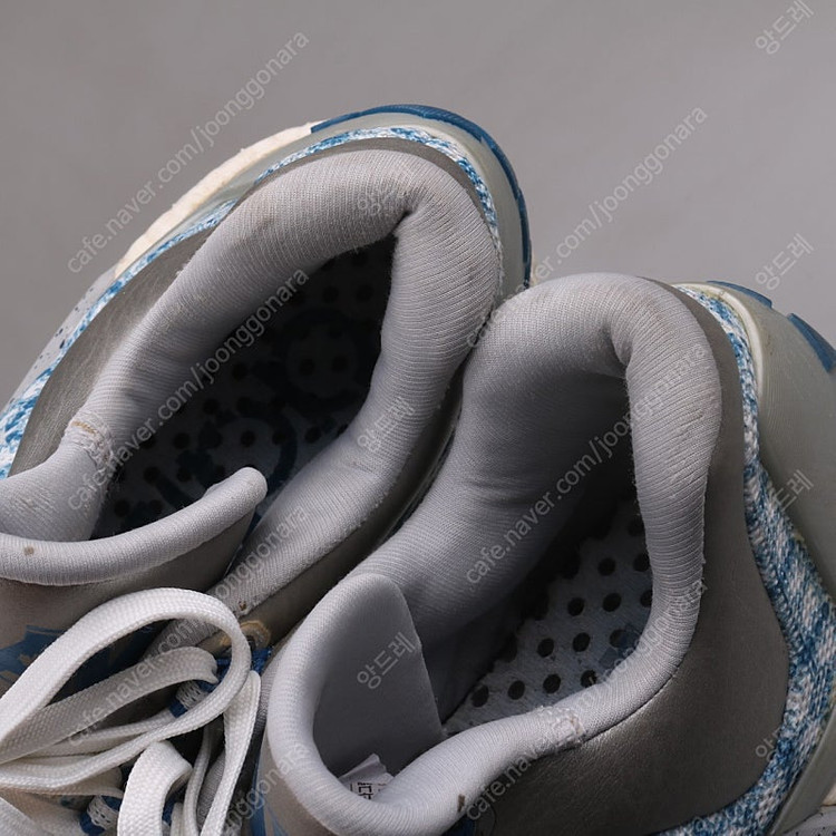 아디다스 크레이지 부스트 앤드류 위긴스 판매합니다.(270)5625--7