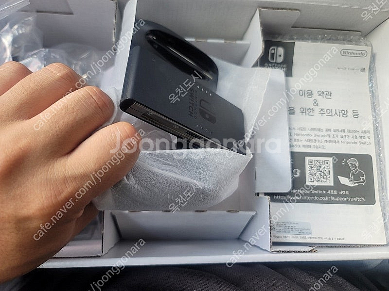 닌텐도 스위치 박스풀셋 부품용 판매 (2018년 3월 제조)--3