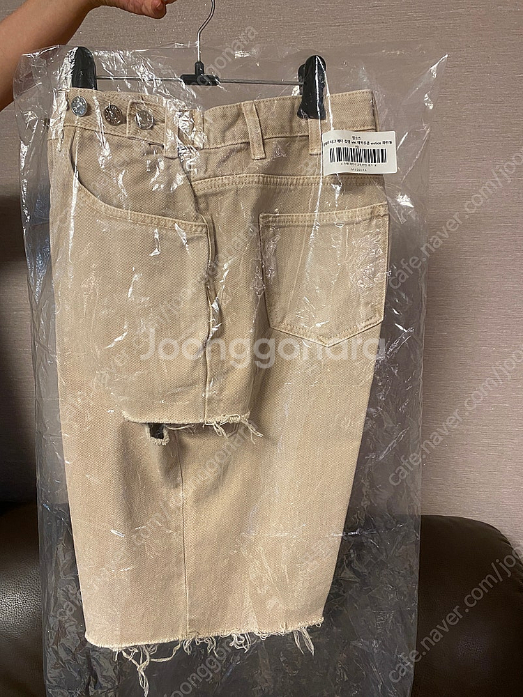 뮤제라 힙쇼츠 컷팅 베이지그레이 새상품--2