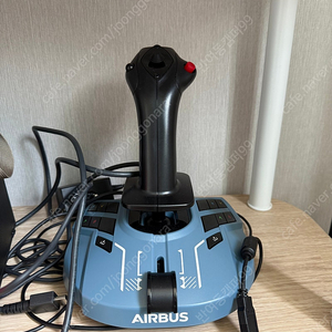 트러스트마스터 에어버스 스틱