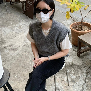 어그스트 베이지보울 알파카 니트 베스트