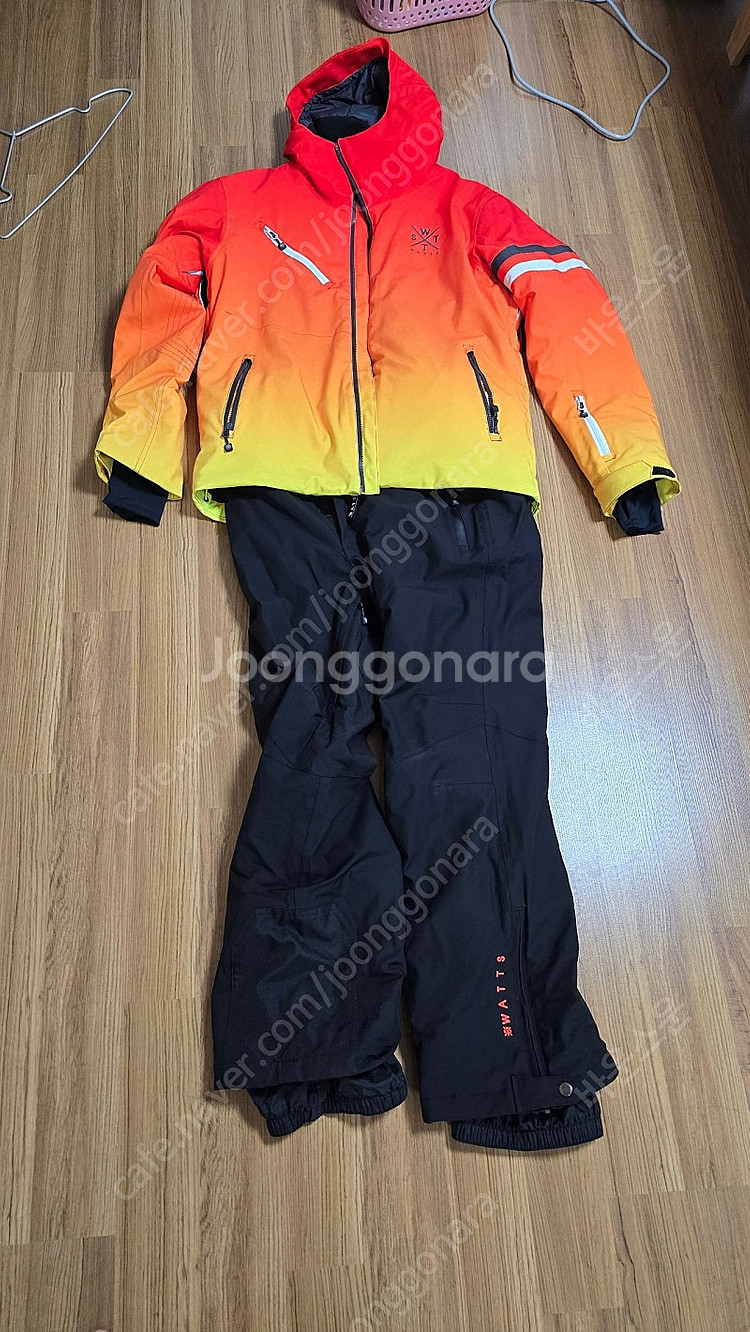 WATTS 와츠 스키복 M--0