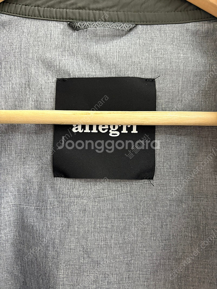 알레그리 바람막이 팝니다--4