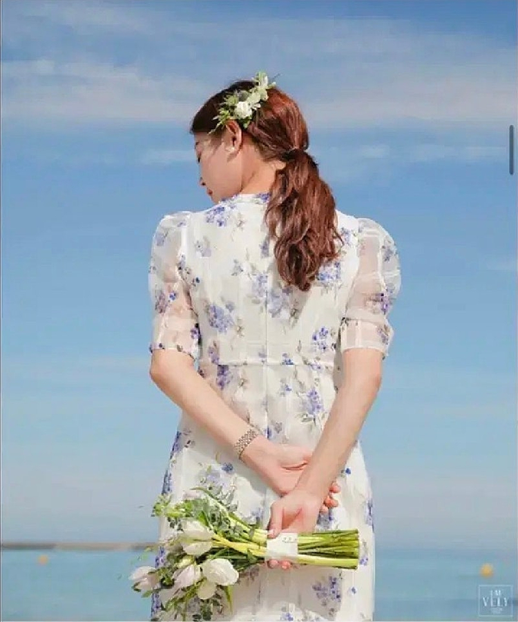 임블리 [VELYTED EDITION] 체크플라워 프릴롱원피스 이미지