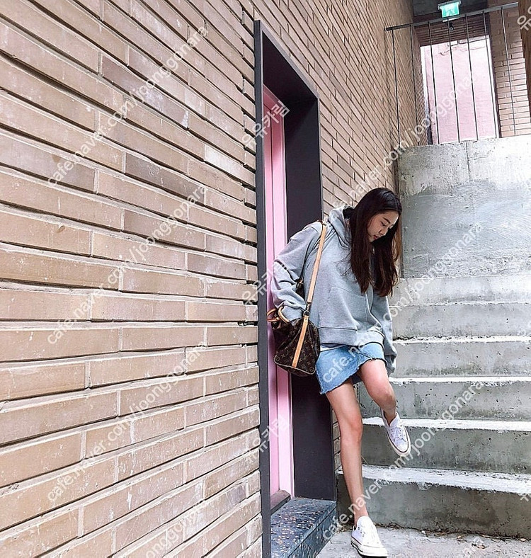 루흐 아디세떼흐 베트멍 후드, 하엄지 셔링 후드, 아디세떼흐 후드 이미지