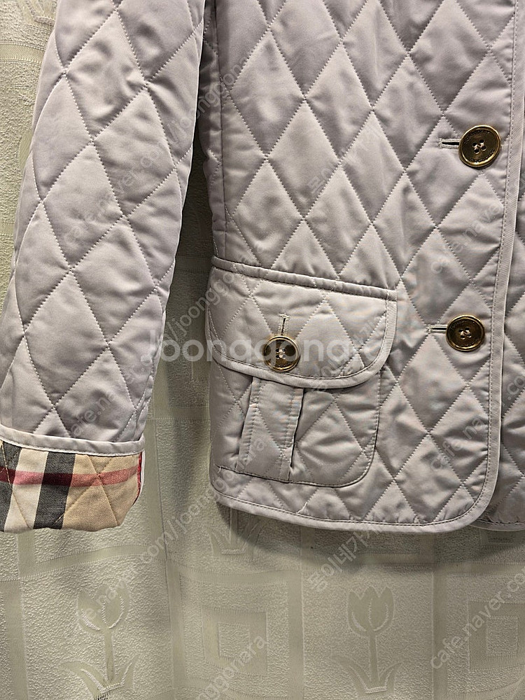 버버리 퀼팅 얇은 패딩 자켓 여성용 XS (44)--4